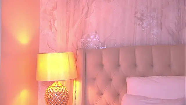 Snapshot of AshleyEvance chatting on 03/30/26, 06:37 AshleyEvance online show from 03/30/26, 06:37
