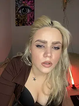 April Purr online show from 03/04/26, 12:46