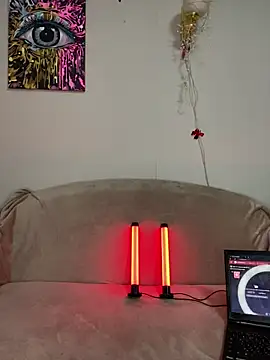 April Purr online show from 03/23/26, 08:25