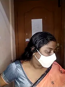 Megha 21 online show from 09/18/25, 08:50