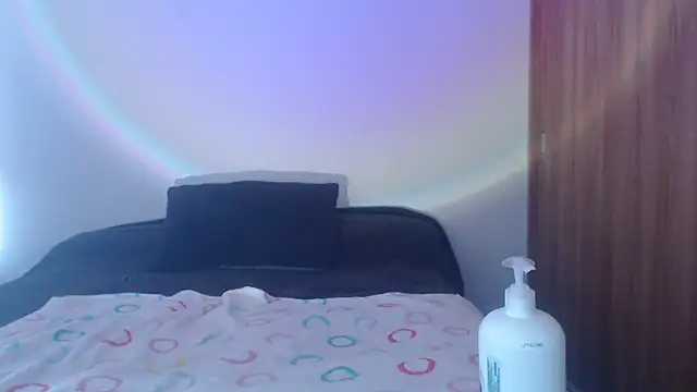 Snapshot of Lunx_Bbita chatting on 09/21/25, 09:20 Lunx Bbita online show from 09/21/25, 09:20