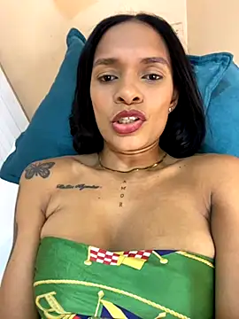 Luna025 online show from 11/11/25, 07:52