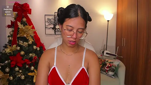 raven stonee online show from 11/30/25, 03:29