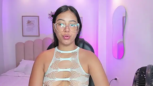 raven stonee online show from 03/05/26, 10:59