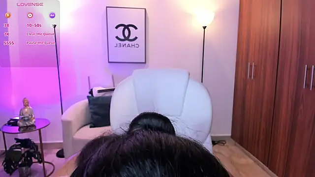 raven stonee online show from 01/17/26, 04:16