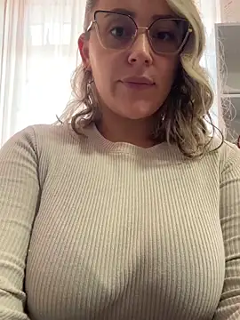 CurvyLust x online show from 12/16/25, 01:37