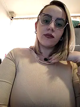 CurvyLust x online show from 11/05/25, 04:32