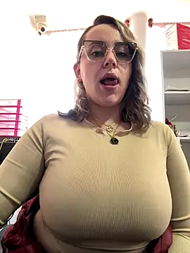 CurvyLust x online show from 12/18/25, 02:21