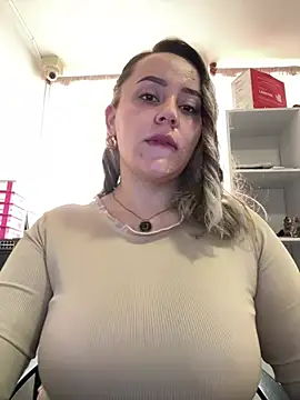 CurvyLust x online show from 01/19/26, 01:37