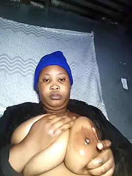 OCEANSQUITERXXX online show from 10/27/25, 10:49