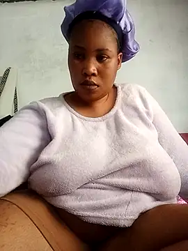Snapshot of OCEANSQUITERXXX chatting on 06/20/26, 11:48 OCEANSQUITERXXX online show from 06/20/26, 11:48