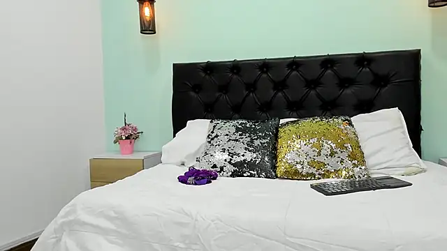 Snapshot of Marianee_Rousse chatting on 11/28/25, 10:21 Marianee Rousse online show from 11/28/25, 10:21