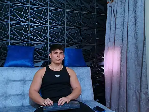 Jared Rosse online show from 12/16/25, 05:28