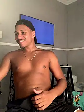 Snapshot of edualqxo chatting on 01/17/26, 05:27 edualqxo online show from 01/17/26, 05:27