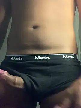 Snapshot of edualqxo chatting on 02/07/26, 03:36 edualqxo online show from 02/07/26, 03:36