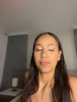 MiilaBlake online show from 05/02/26, 07:41