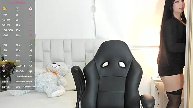 Snapshot of Ms_milarose chatting on 09/27/25, 01:01 Ms milarose online show from 09/27/25, 01:01