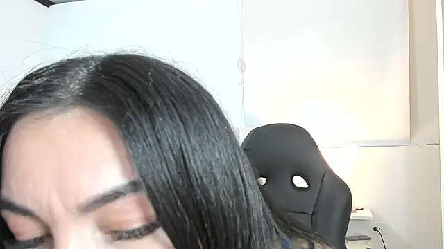 Snapshot of Ms_milarose chatting on 09/25/25, 03:12 Ms milarose online show from 09/25/25, 03:12