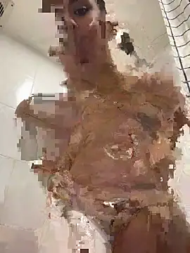 naomirouse  online show from 12/21/25, 09:37