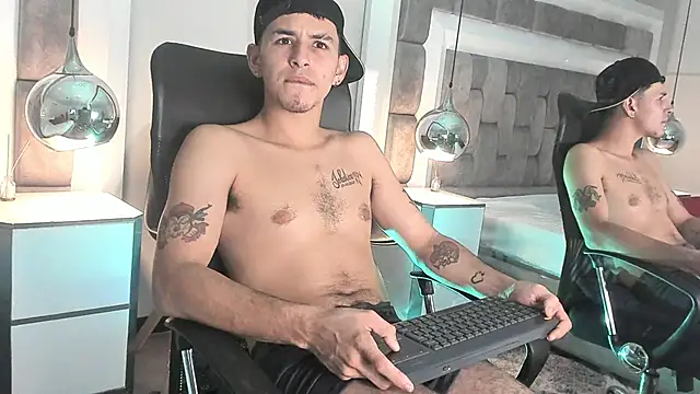 MikeMyllers online show from 09/22/25, 03:45