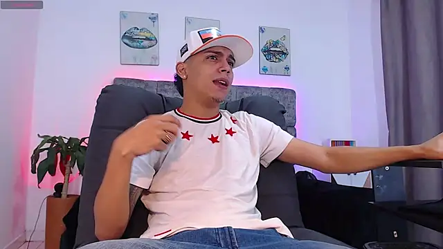 david santos16 online show from 10/29/25, 01:59