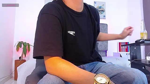 david santos16 online show from 12/20/25, 04:04