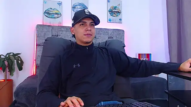 david santos16 online show from 11/04/25, 03:32