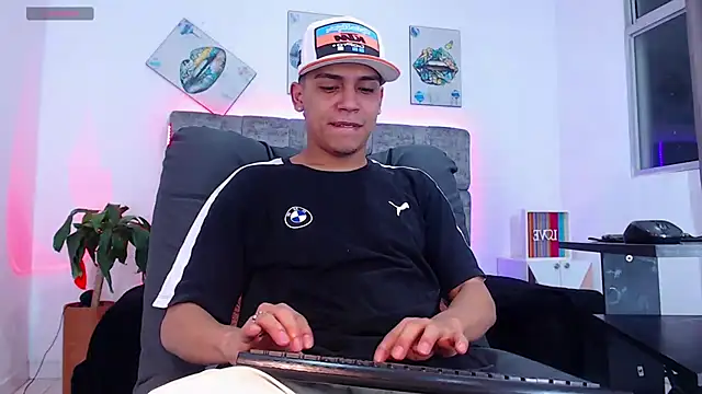 david santos16 online show from 11/02/25, 01:10