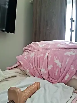 Valeria Saenz 25 online show from 09/24/25, 02:56