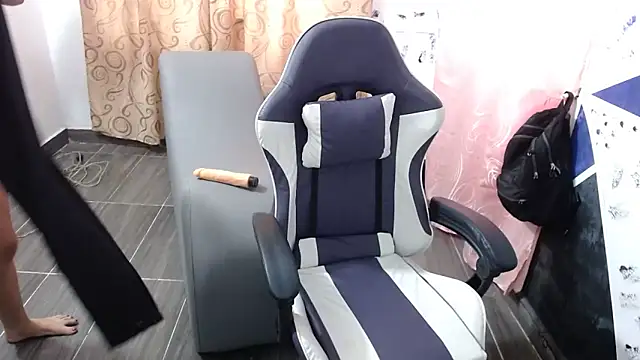 shy luna18 online show from 02/25/26, 01:55