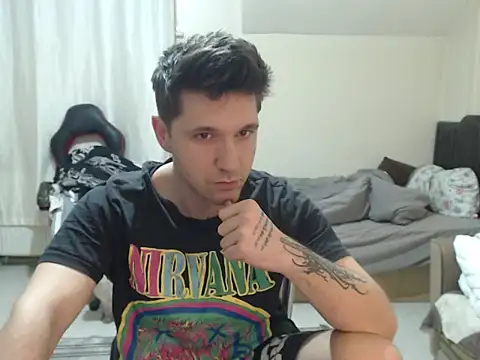 2handsomemann online show from 04/08/26, 07:15