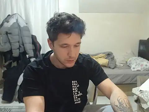 2handsomemann online show from 03/28/26, 10:55