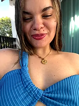 Snapshot of Pribaixinha chatting on 10/25/25, 07:14 Pribaixinha online show from 10/25/25, 07:14