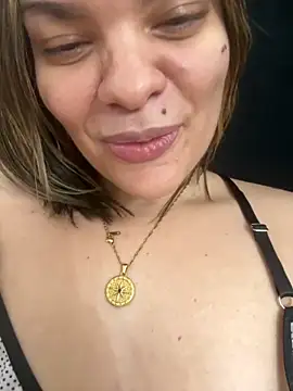 Snapshot of Pribaixinha chatting on 10/13/25, 06:15 Pribaixinha online show from 10/13/25, 06:15