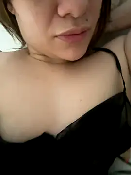 Snapshot of Pribaixinha chatting on 11/26/25, 07:19 Pribaixinha online show from 11/26/25, 07:19