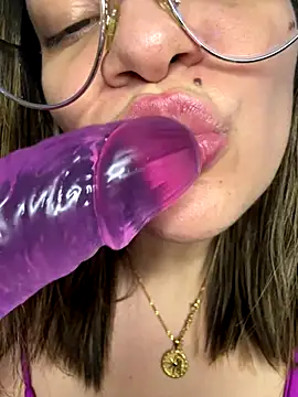 Snapshot of Pribaixinha chatting on 11/09/25, 08:46 Pribaixinha online show from 11/09/25, 08:46