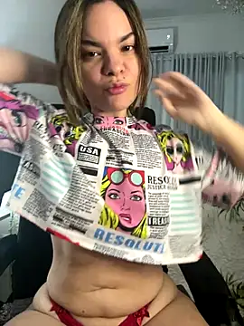 Snapshot of Pribaixinha chatting on 11/06/25, 07:18 Pribaixinha online show from 11/06/25, 07:18