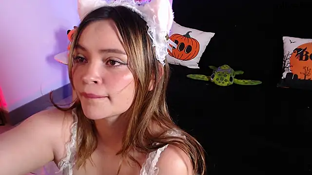 aliiceFM online show from 10/26/25, 01:39