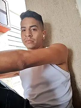 Juann-cock online show from 12/15/25, 08:58