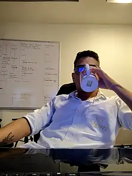 Juann-cock online show from 10/02/25, 12:14