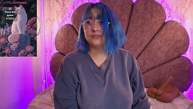 Lilith curvy online show from 09/13/25, 07:36