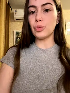 Soyyyaa online show from 12/04/25, 04:11