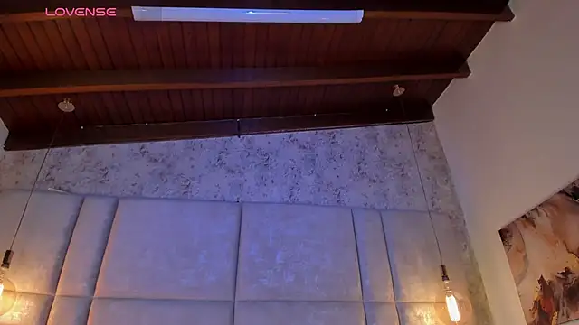 Snapshot of Mily_Vermont chatting on 02/14/26, 07:47 Mily Vermont online show from 02/14/26, 07:47