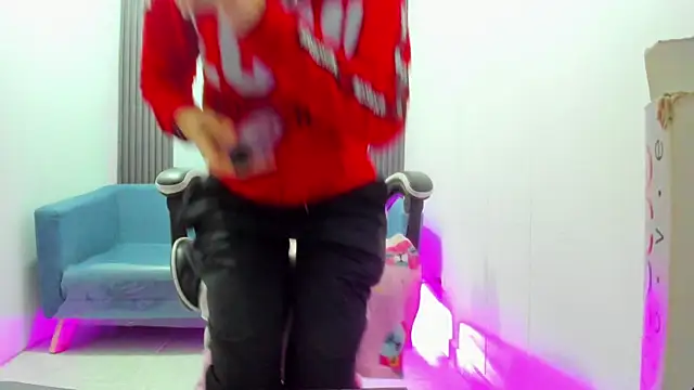 Snapshot of ShaunaDream chatting on 10/28/25, 04:46 ShaunaDream online show from 10/28/25, 04:46