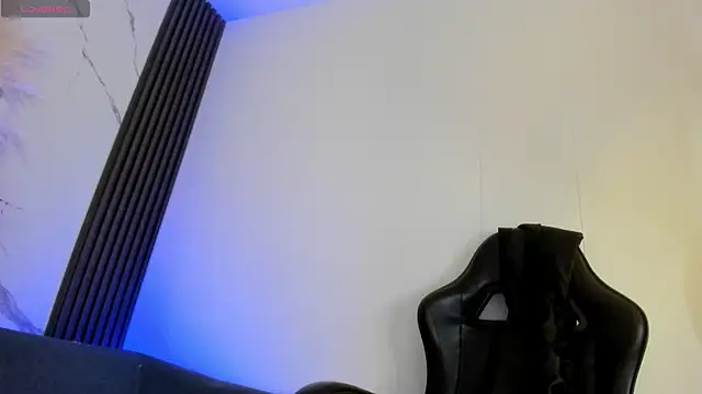 Snapshot of ShaunaDream chatting on 02/16/26, 04:33 ShaunaDream online show from 02/16/26, 04:33