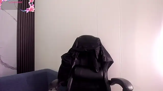 Snapshot of ShaunaDream chatting on 01/17/26, 05:22 ShaunaDream online show from 01/17/26, 05:22