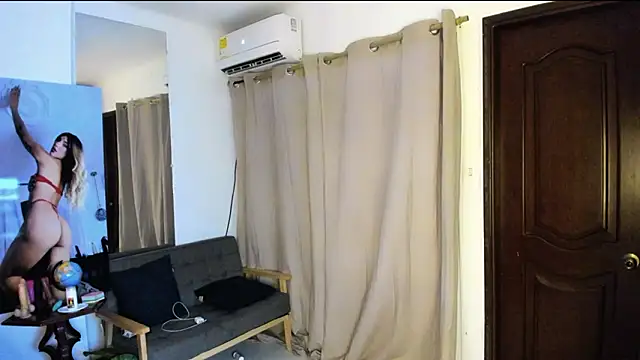 zou quira online show from 02/20/26, 01:35