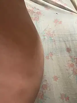 Cuckold-masters-dog online show from 09/21/25, 12:21
