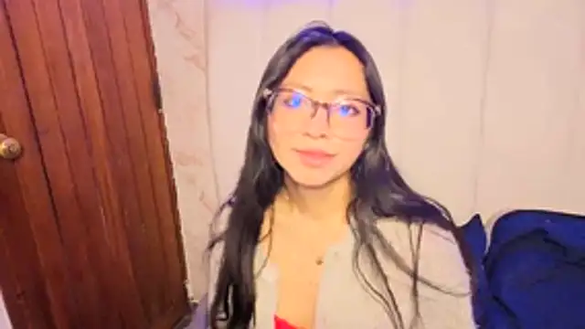 VioletxBloom online show from 11/16/25, 07:07