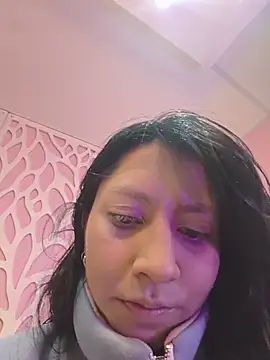 Snapshot of VioletxBloom chatting on 03/02/26, 09:33 VioletxBloom online show from 03/02/26, 09:33